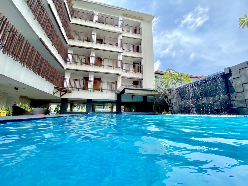 Sun Royal Hotel 7/44