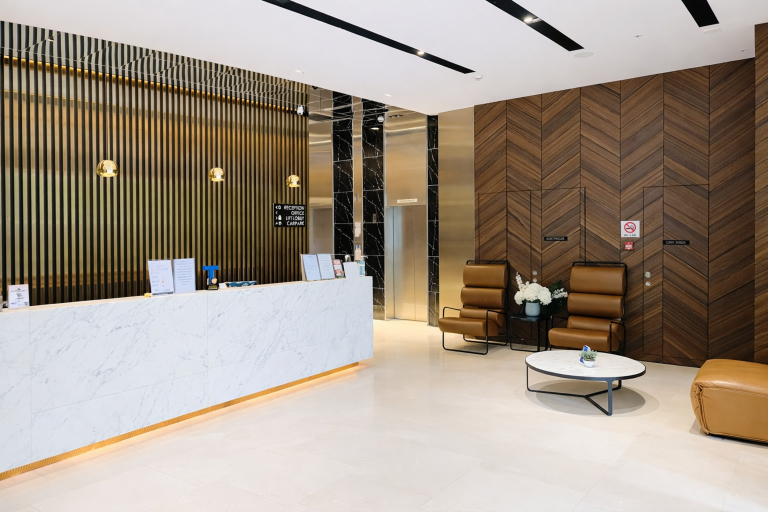 LION PEAK HOTEL RAFFLES (EX POPULOUS HOTEL) 3/32