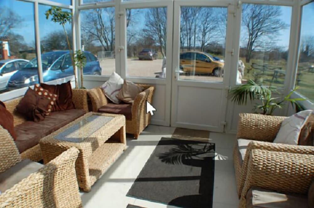 Skegness OYO Royal Hotel 43/60