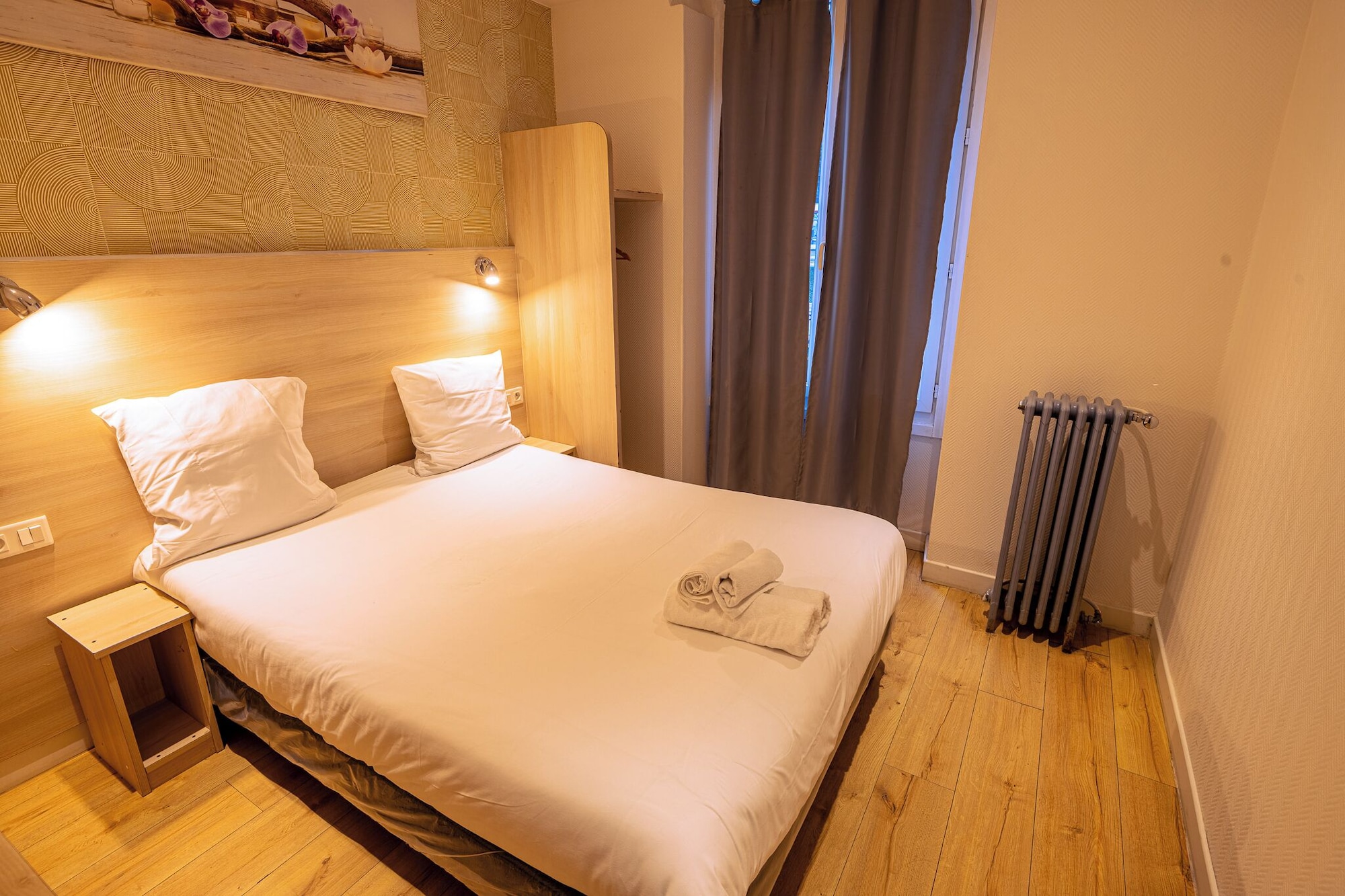 STANDARD, DOUBLE BED
