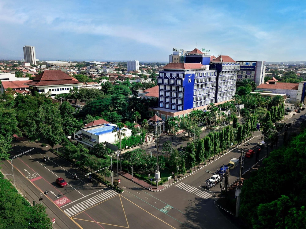 NOVOTEL SOLO 63/64