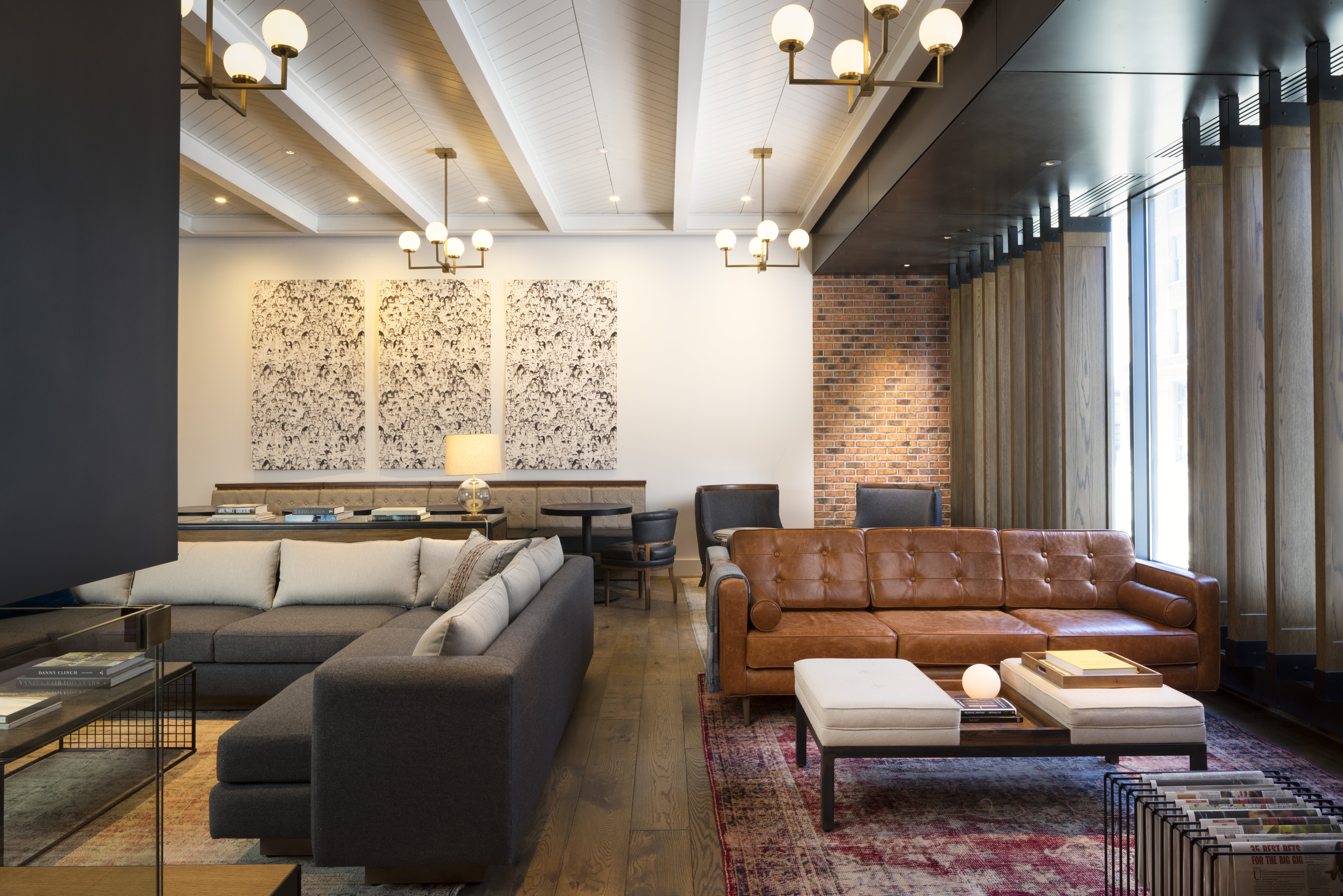 Kimpton Journeyman Hotel 45/80