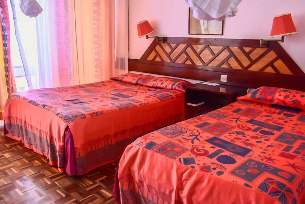 Mombasa Beach Hotel 10/39