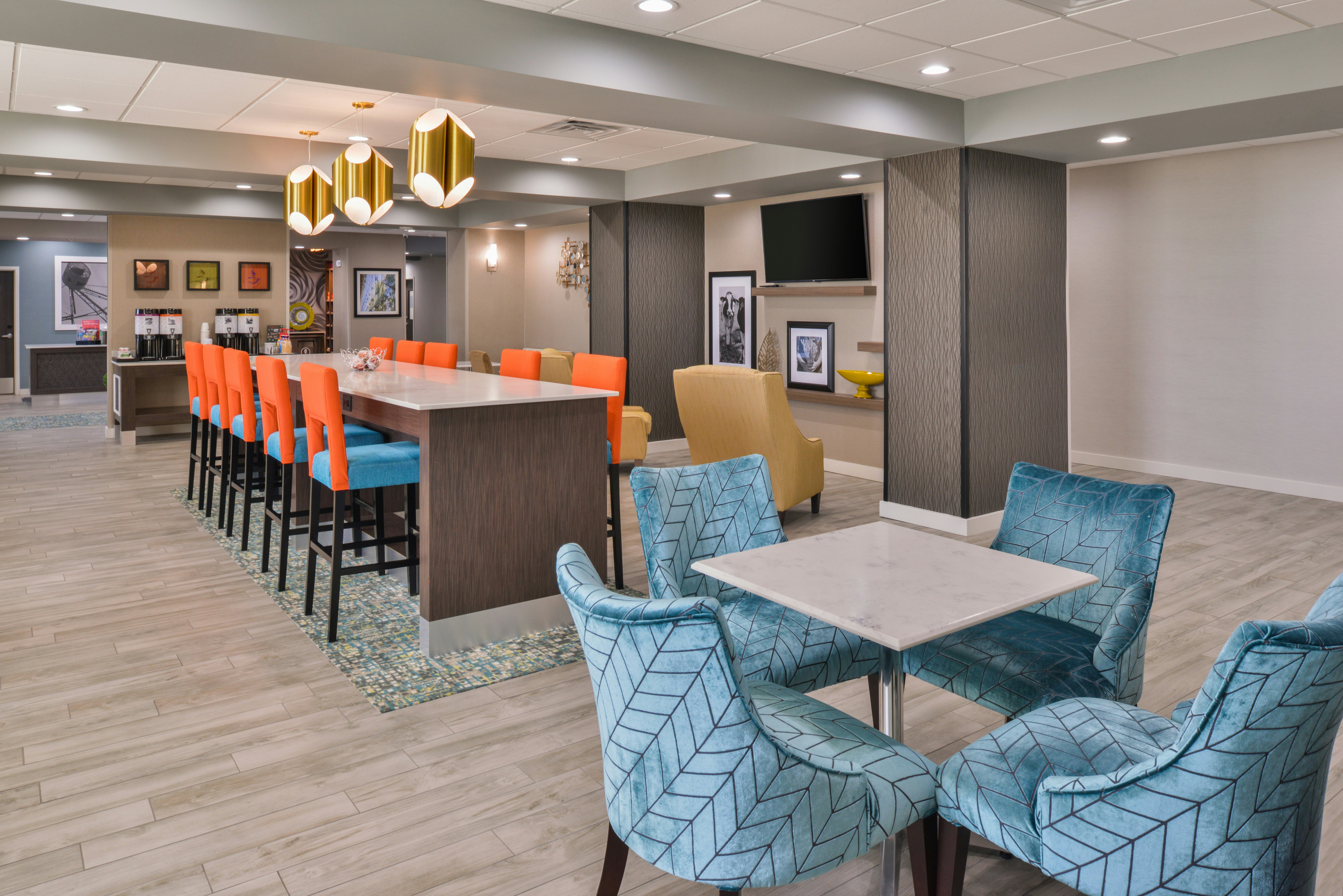 Hampton Inn Emporia Ks 24/27