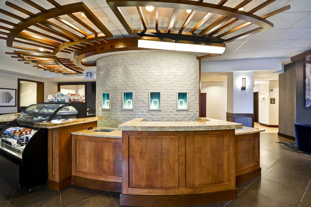 Lobby at Hyatt Place Columbus/Worthington, COLUMBUS - OH