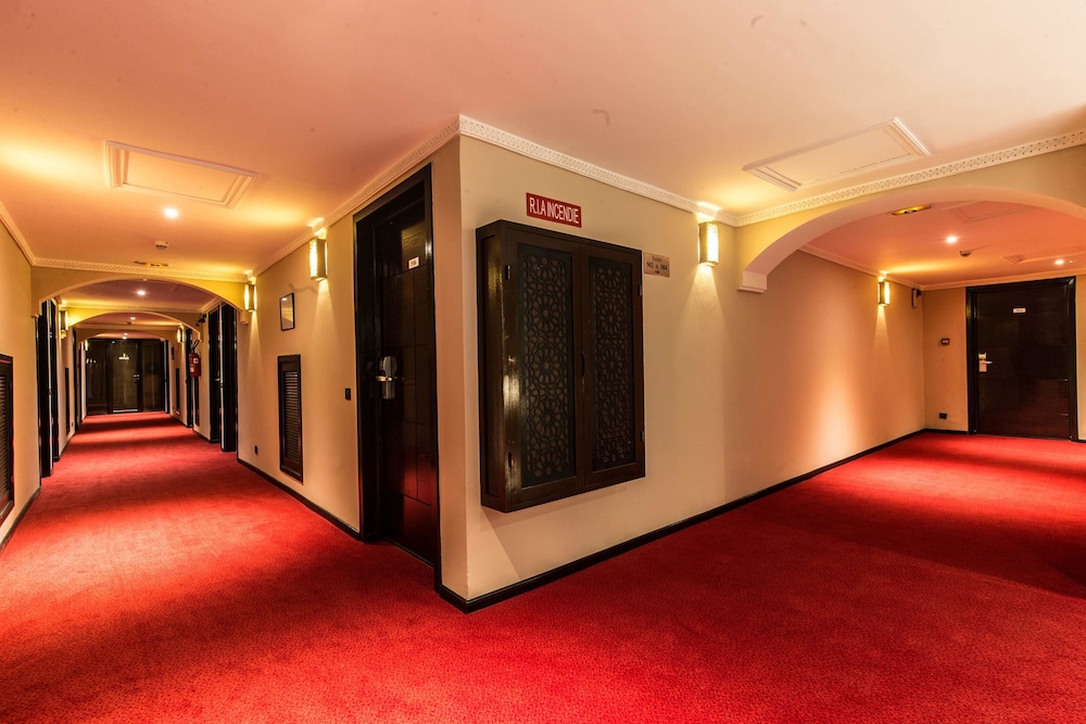 Hotel Almas 32/50