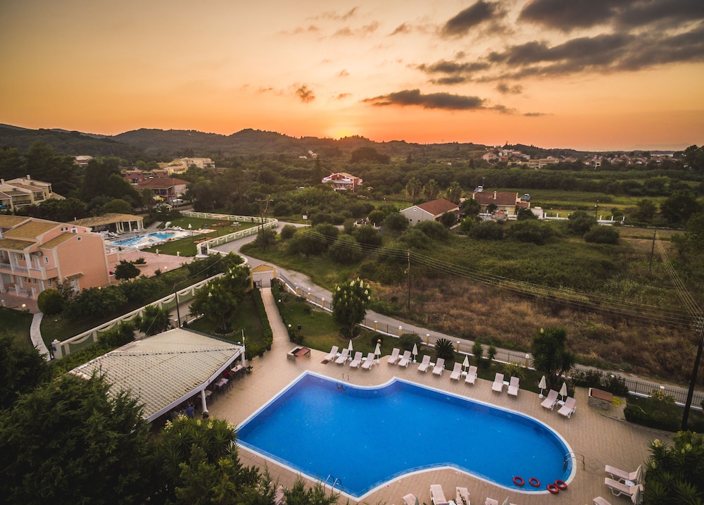 Erofili Hotel 20/36