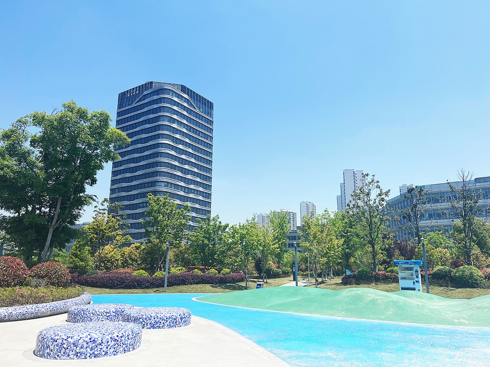 Novotel Shanghai Wanyuan 47/50