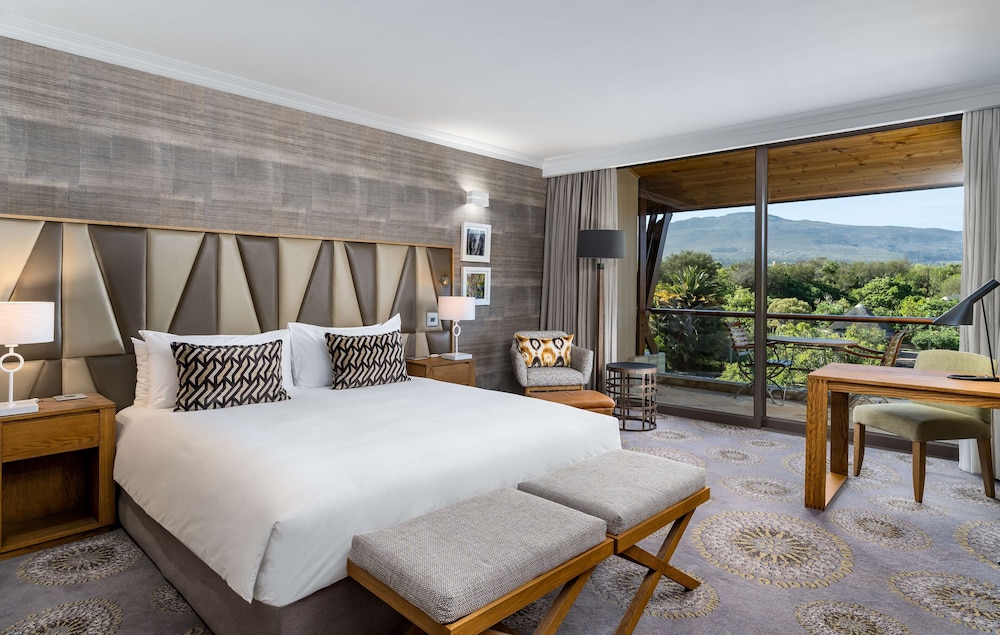 Premium, Deluxe, Lagoon View