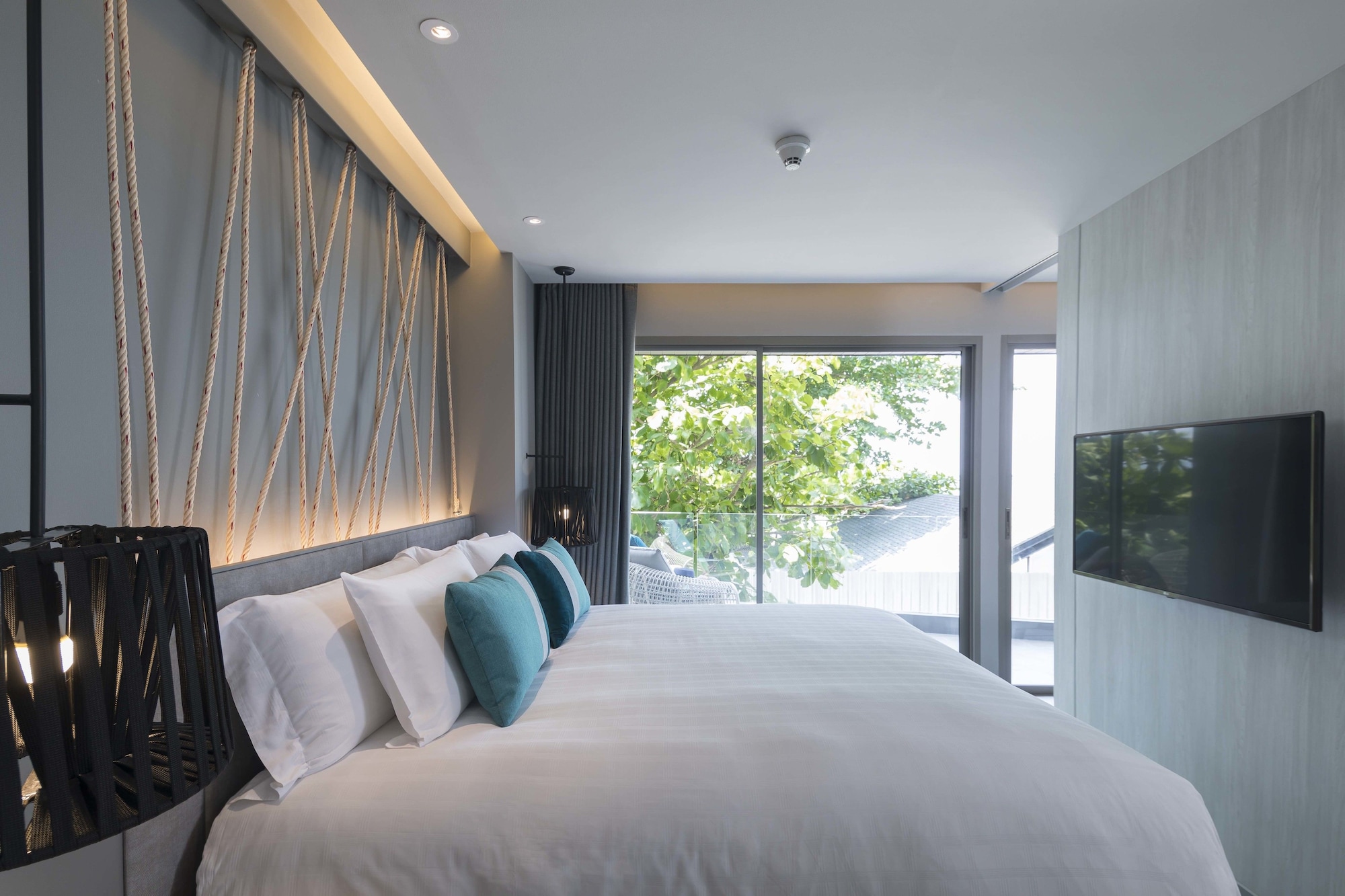Family, King and Twin Beds