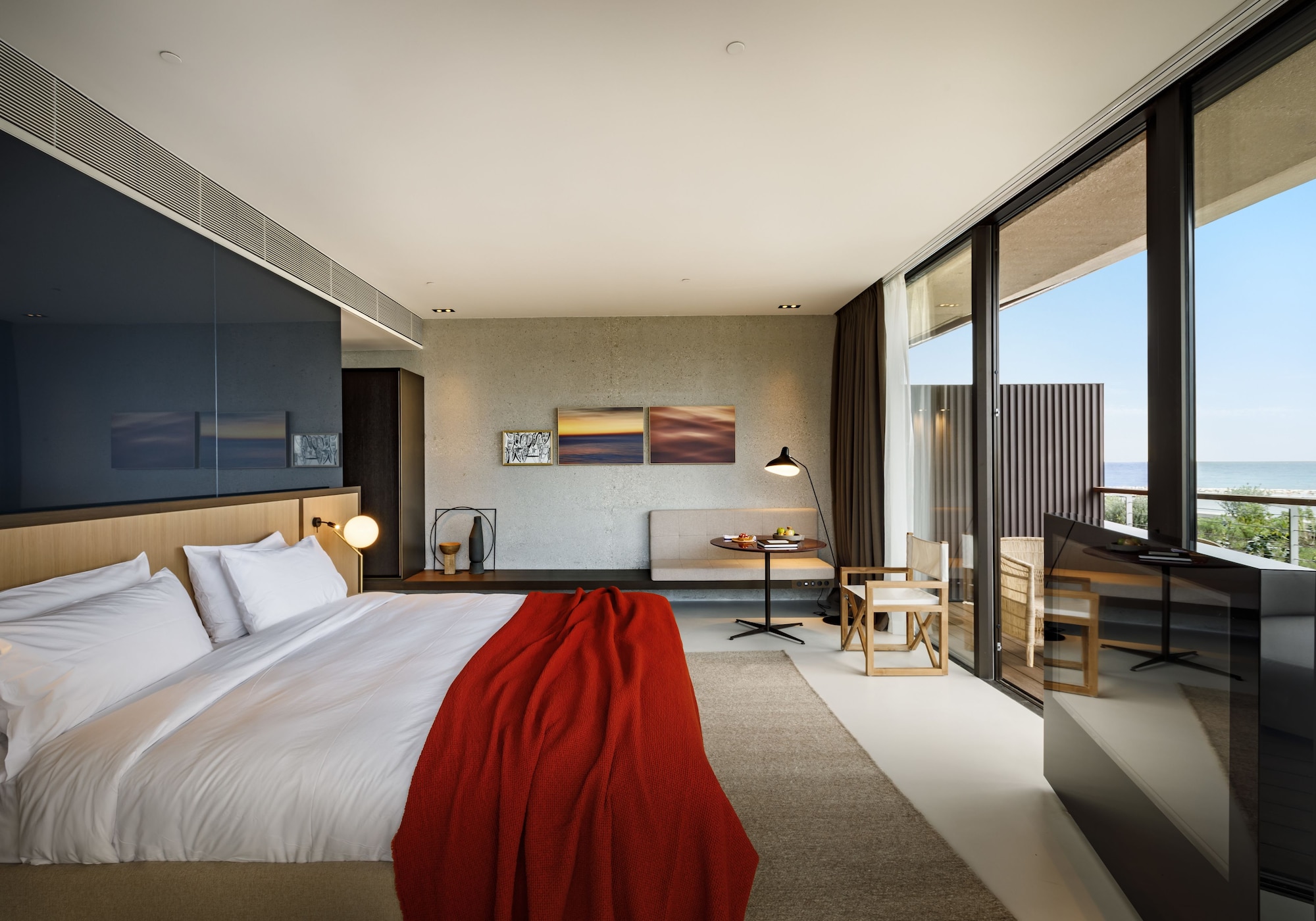 Grand, King Bed, Sea View