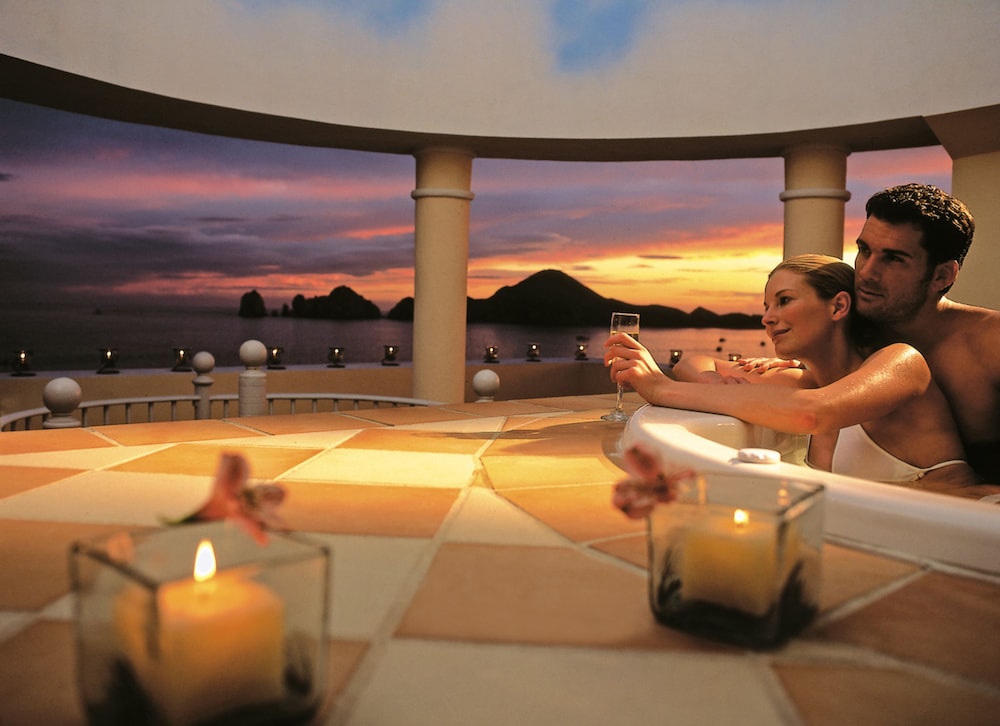 swimming pool spa