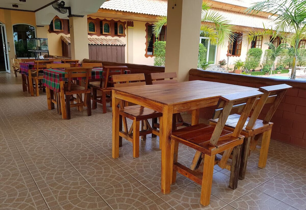Changthai Comfort Guest House 23/40
