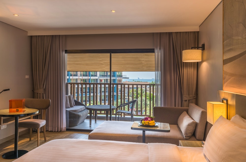 Holiday Inn Resort Krabi Ao Nang Beach 54/79