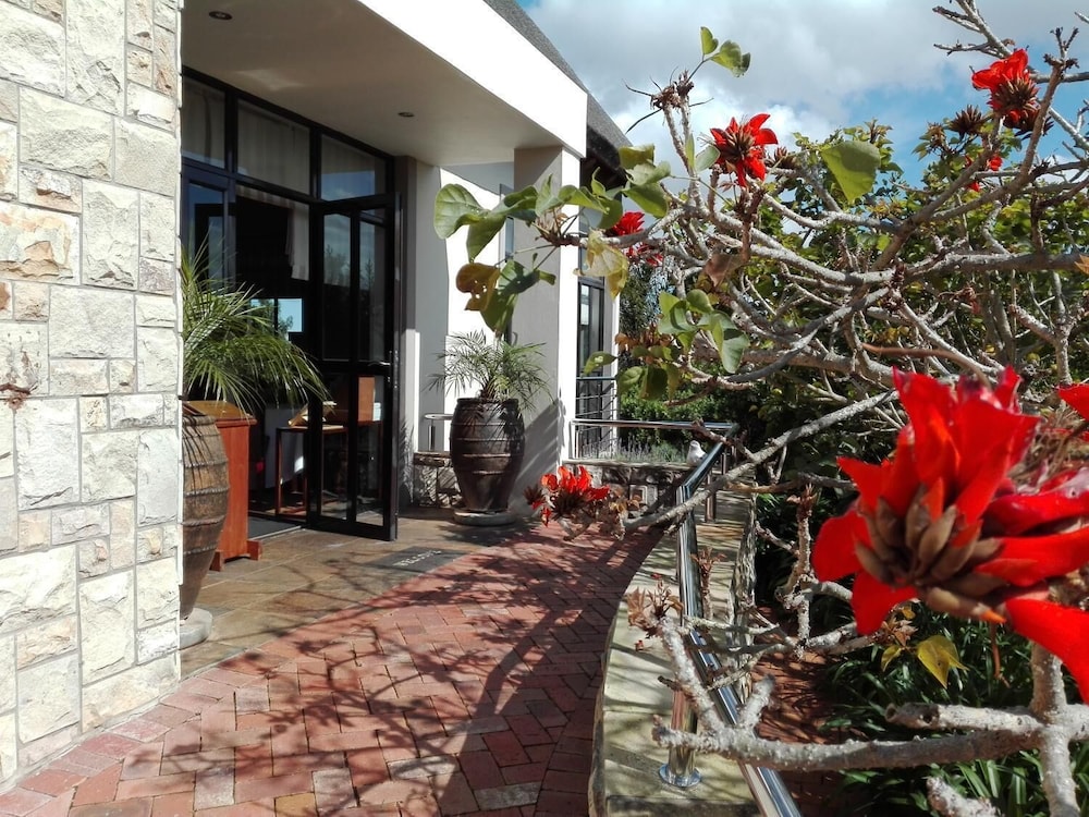 Paradise Cove Country House 42/47