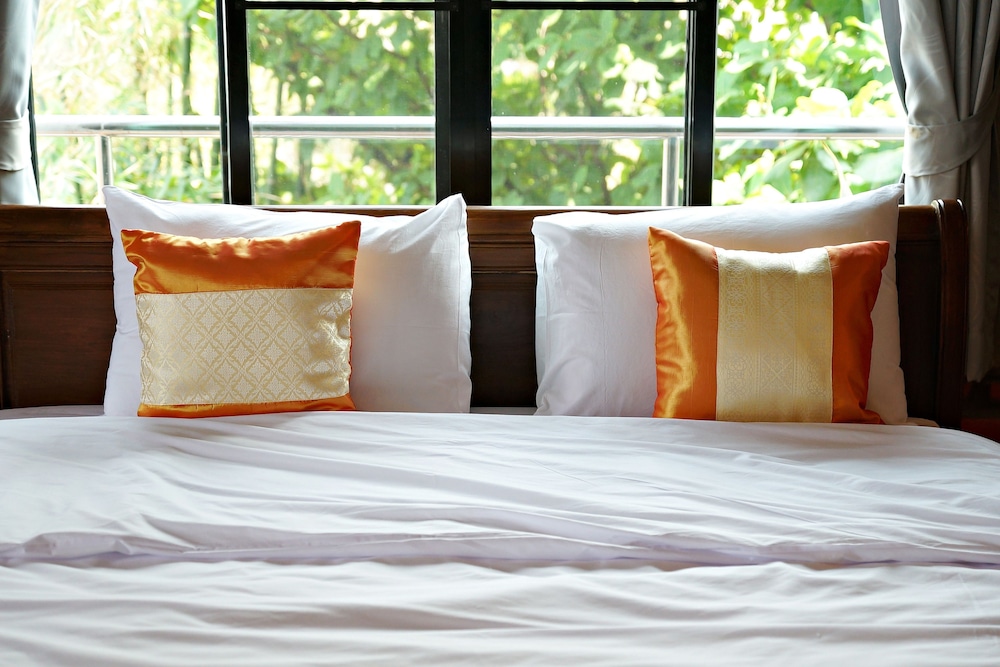 Saengpanya Home Boutique Hotel 5/65