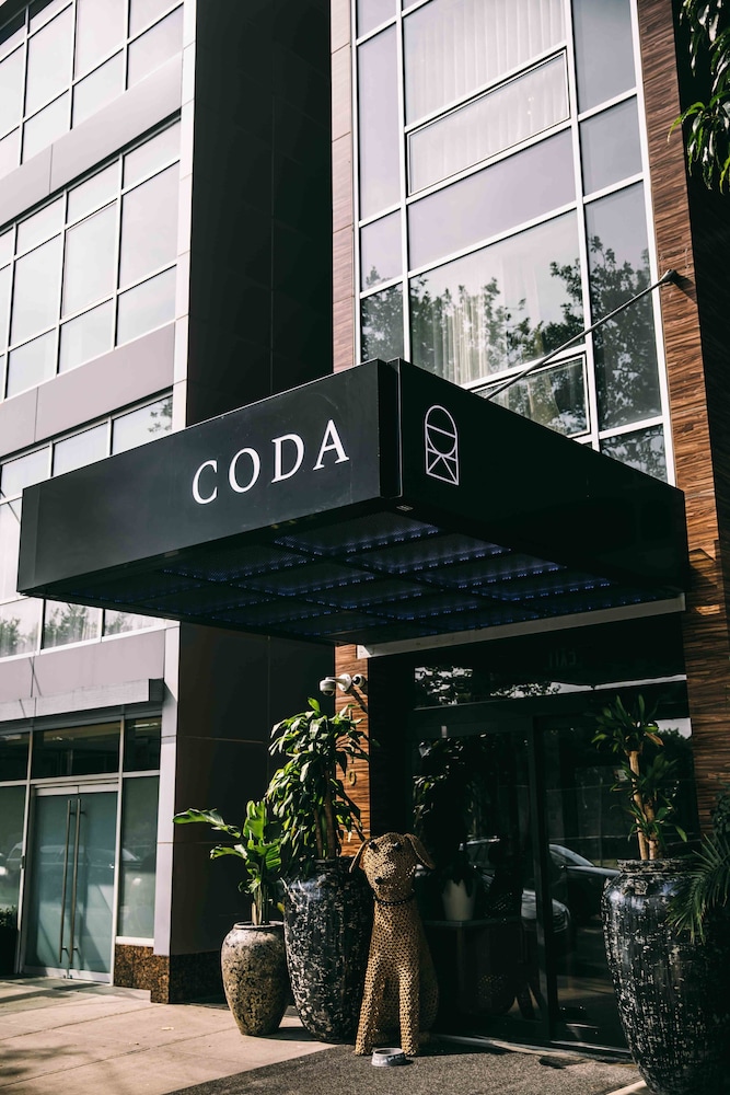 CODA Williamsburg (ex McCarren Hotel and Pool) 51/85