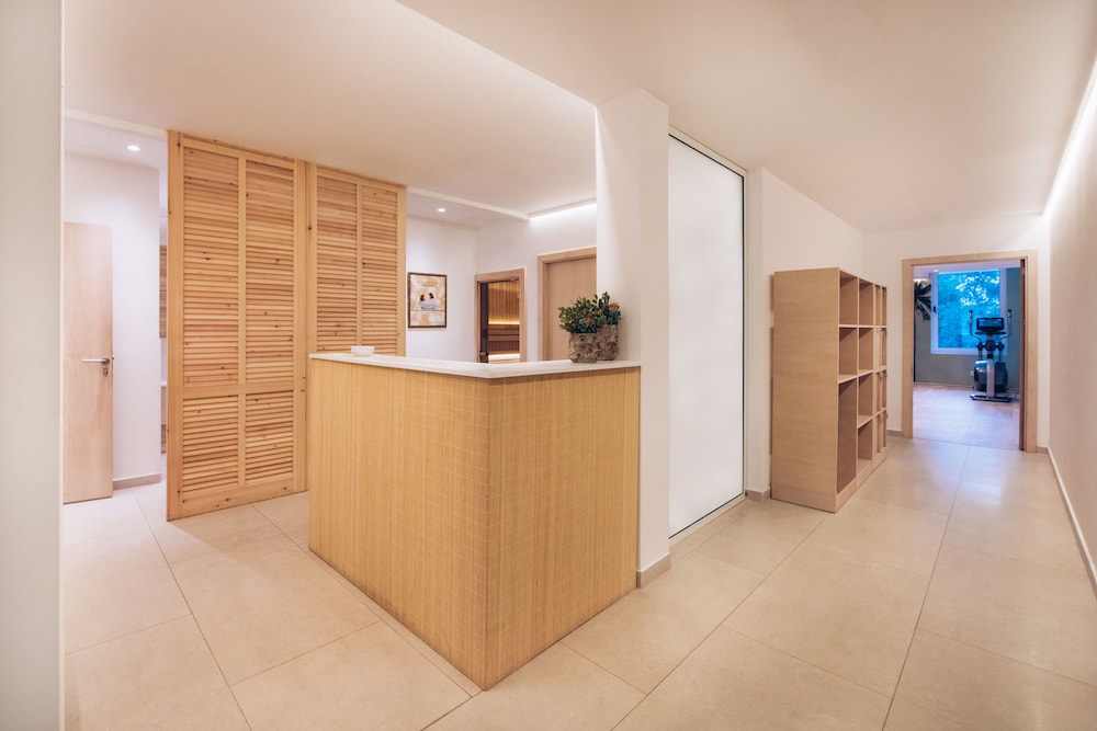 Iberostar Waves Herceg Novi 16/68