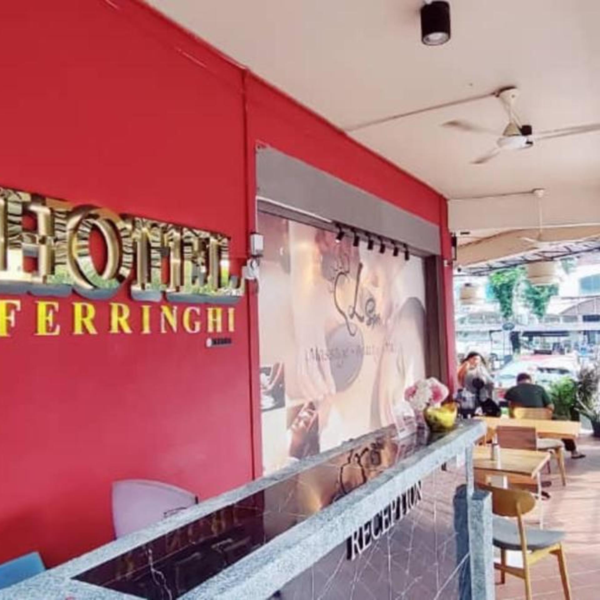 L Ferringhi Hotel 5/26