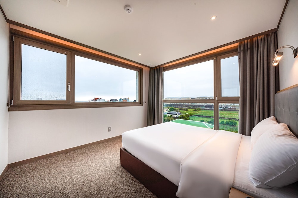 Sunrise Hotel Sungsan 18/62