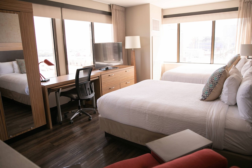Towneplace Suites By Marriott New Orleans Downtown Canal Street 16/65