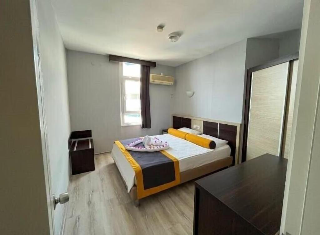 Semt Luna Beach Hotel 24/45