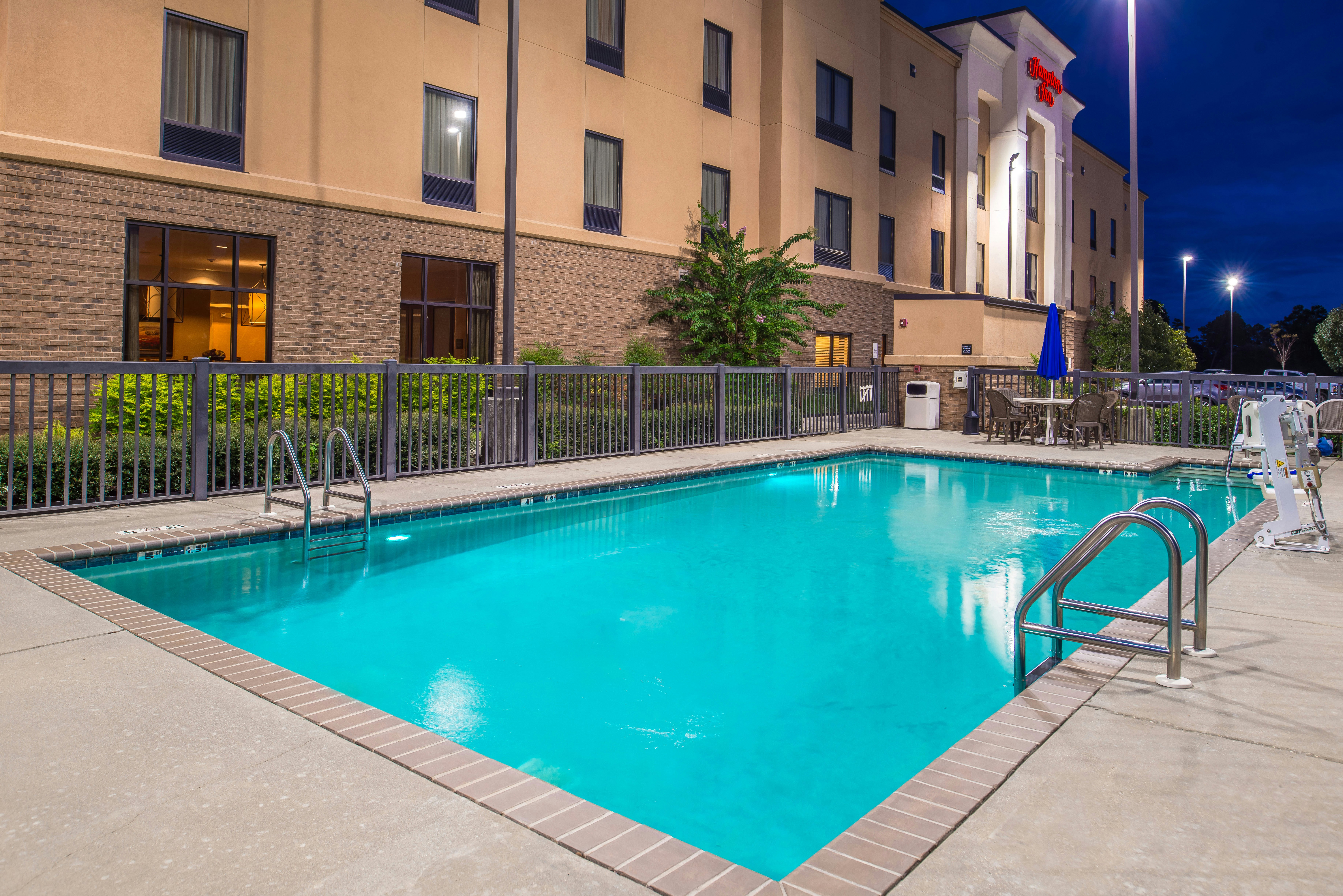 Hampton Inn Jackson, AL 24/44