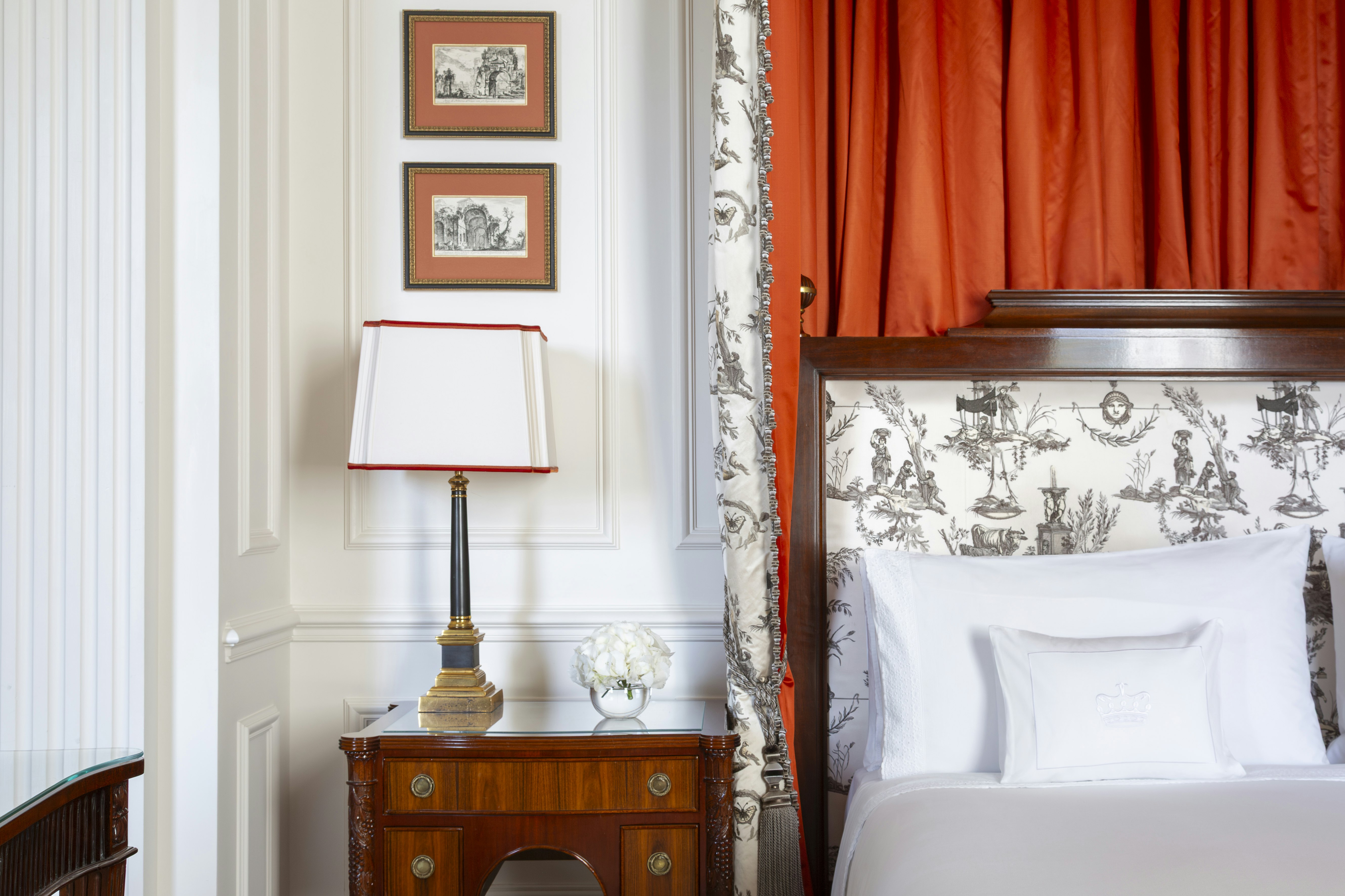 The Lanesborough 33/81