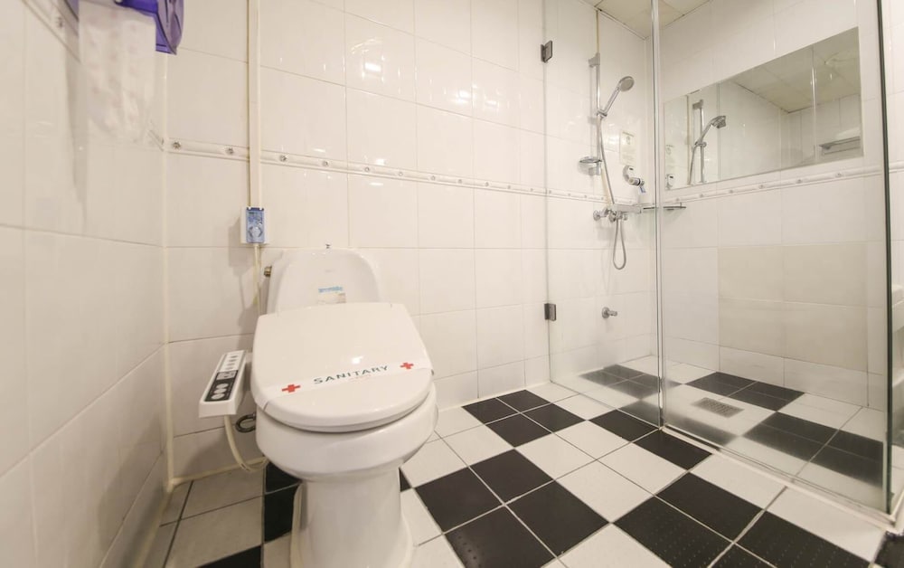 Cheonan Business Hotel 43/50