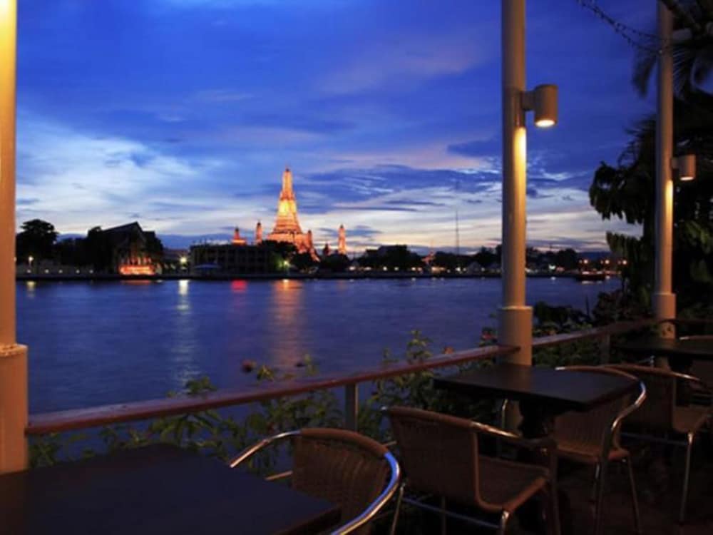 Aurum The River Place 26/30