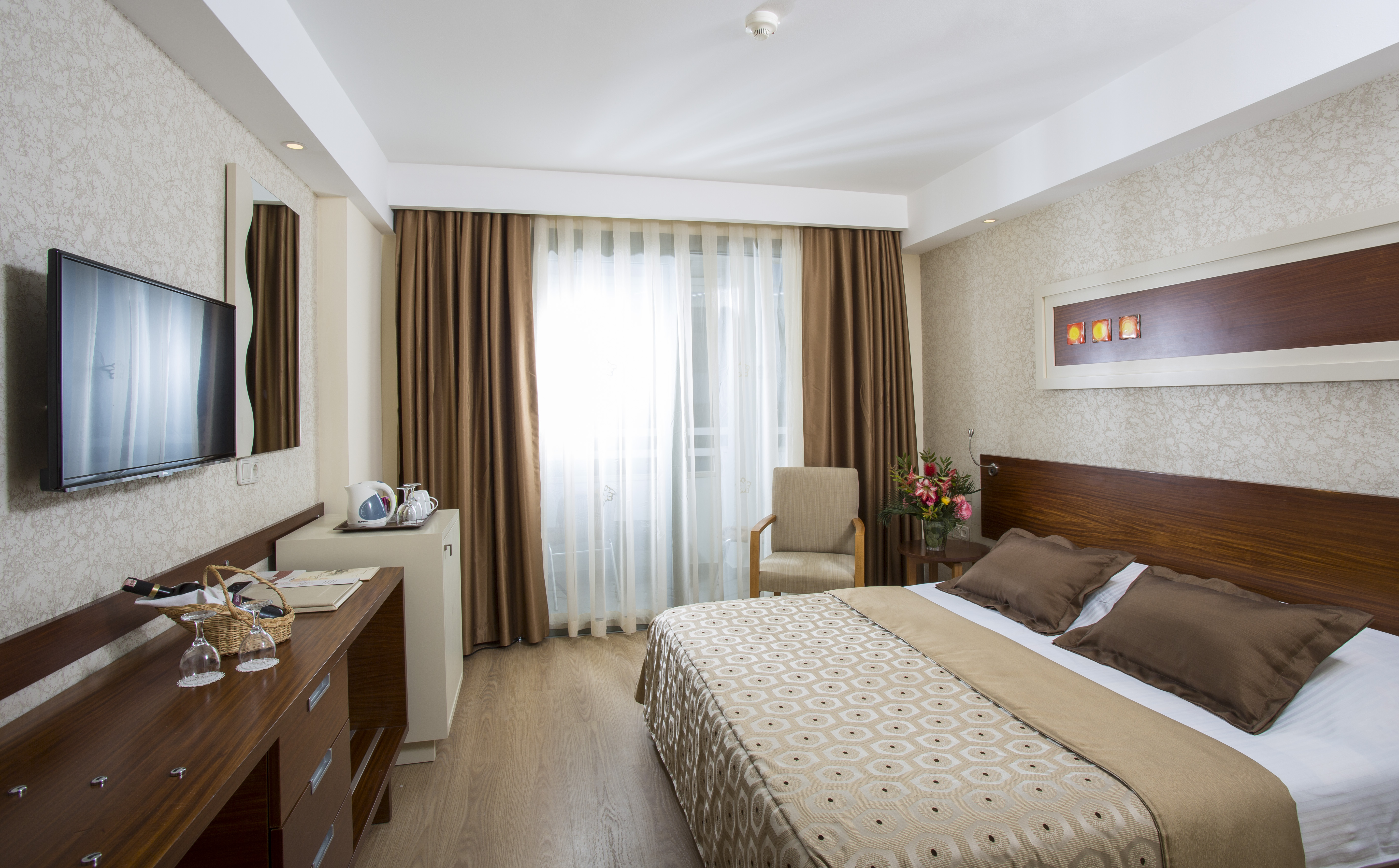 Room, Single, Double Bed, Land View