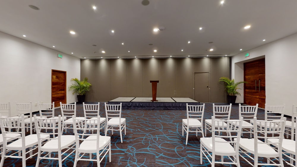 Grand Park Royal Puerto Vallarta - All Inclusive 27/37