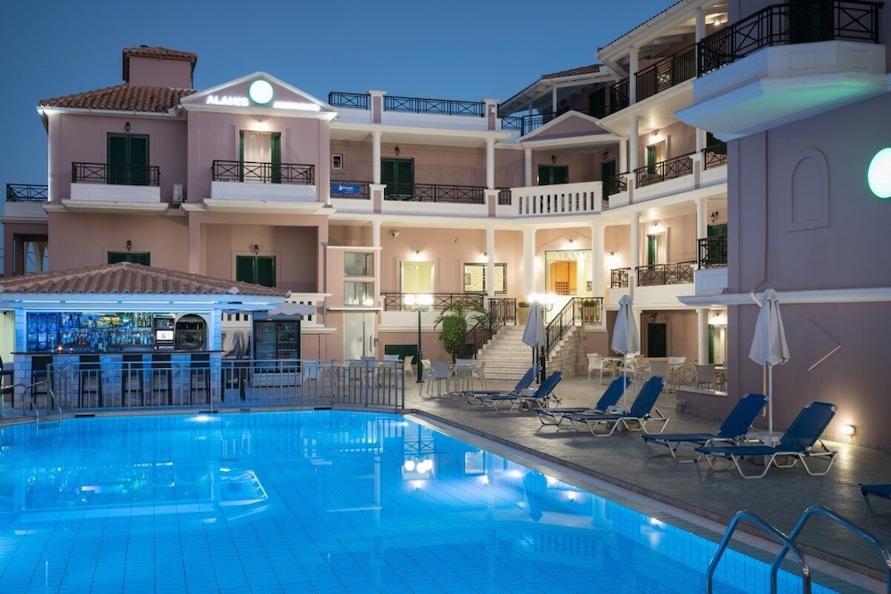 Alamis Apartments 1/50