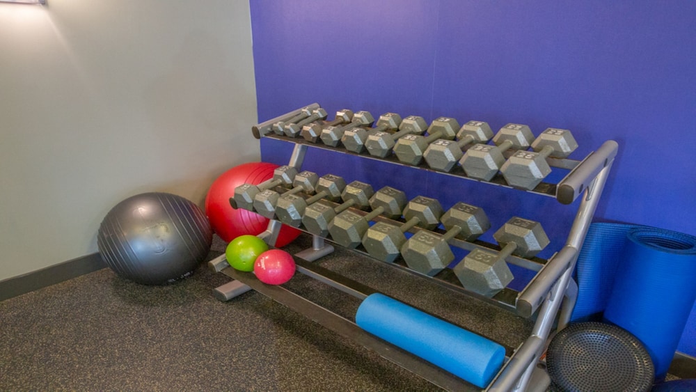 Holiday Inn Express Columbus Airport Easton Ex Four Points By Sheraton Columbus Ohio Airport 31/45