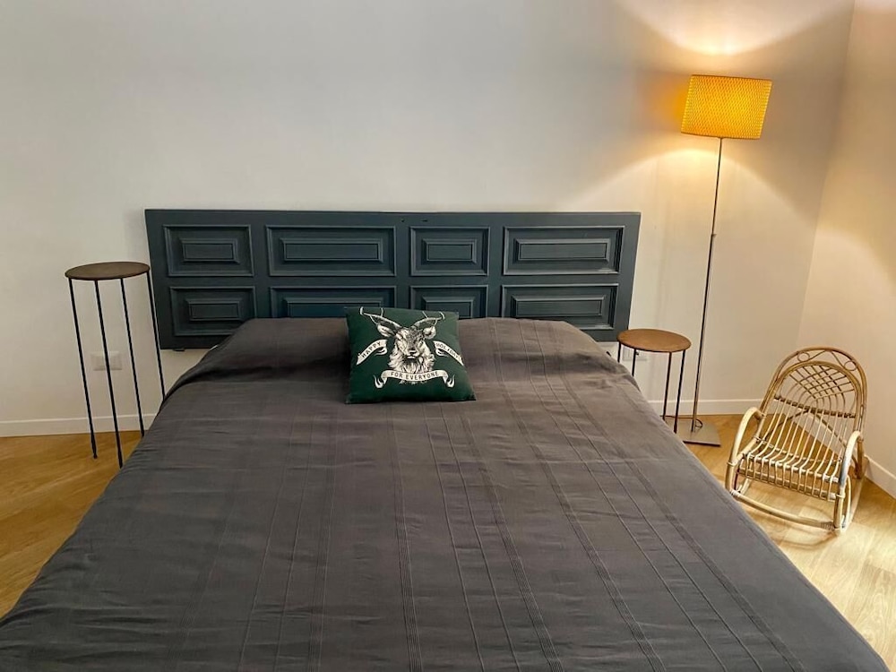 Dada Suites 43/49