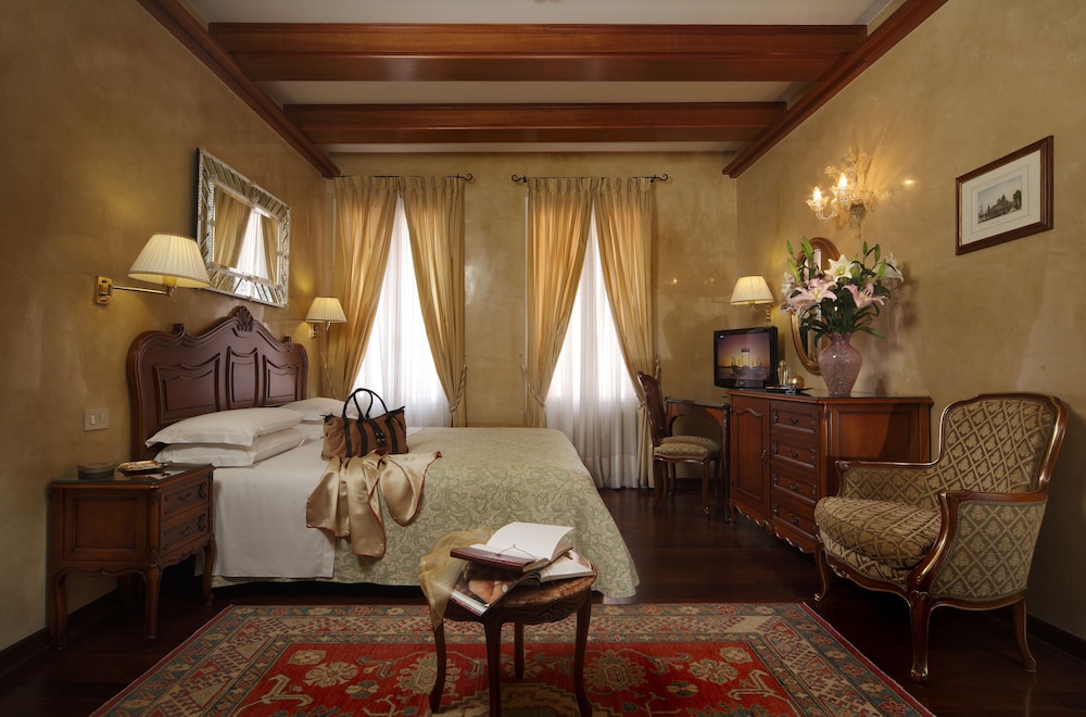 Hotel Bisanzio 25/71