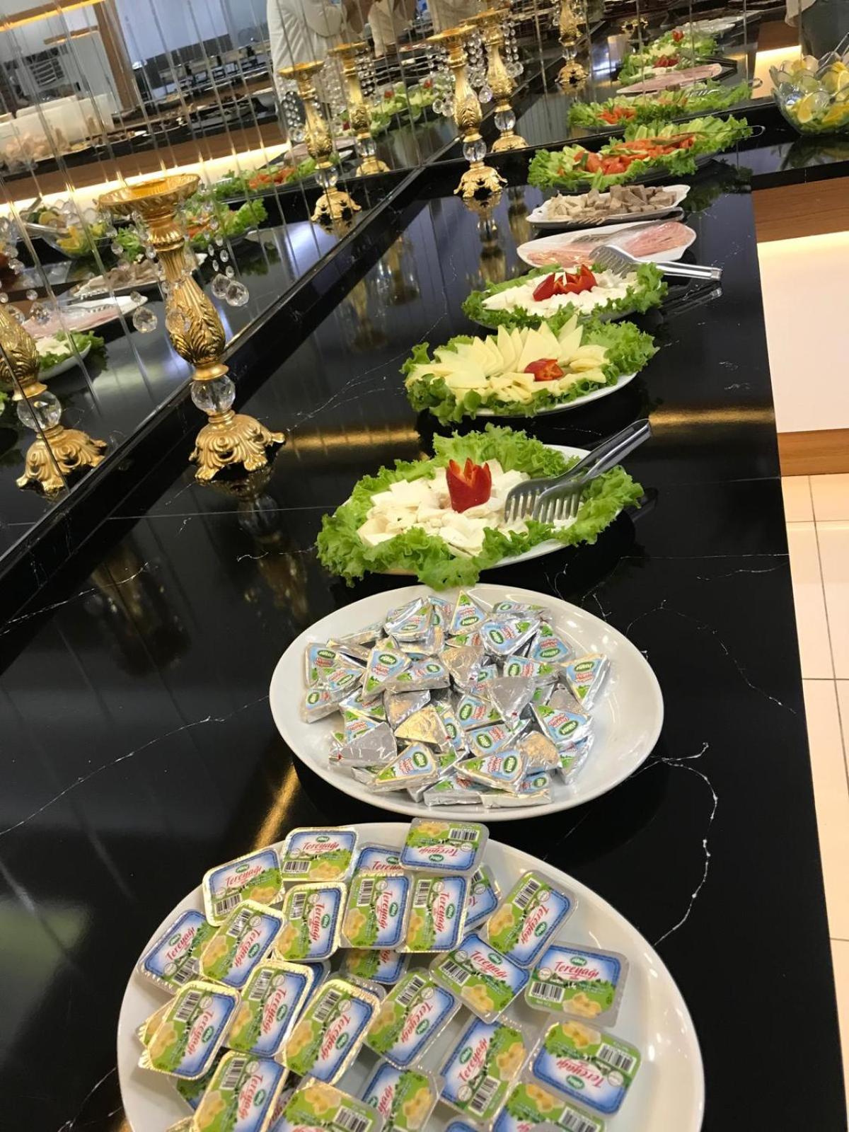 Grand Ari Otel 28/44
