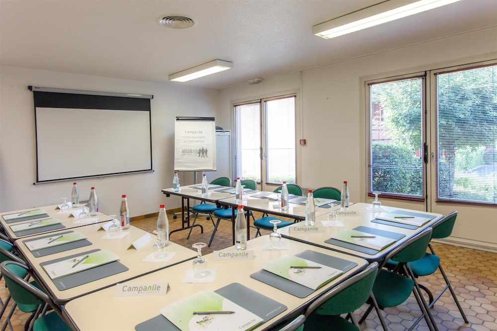 Campanile Aurillac 52/61