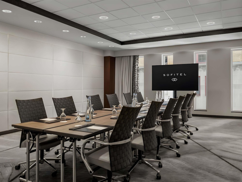Sofitel Philadelphia at Rittenhouse Square 60/69