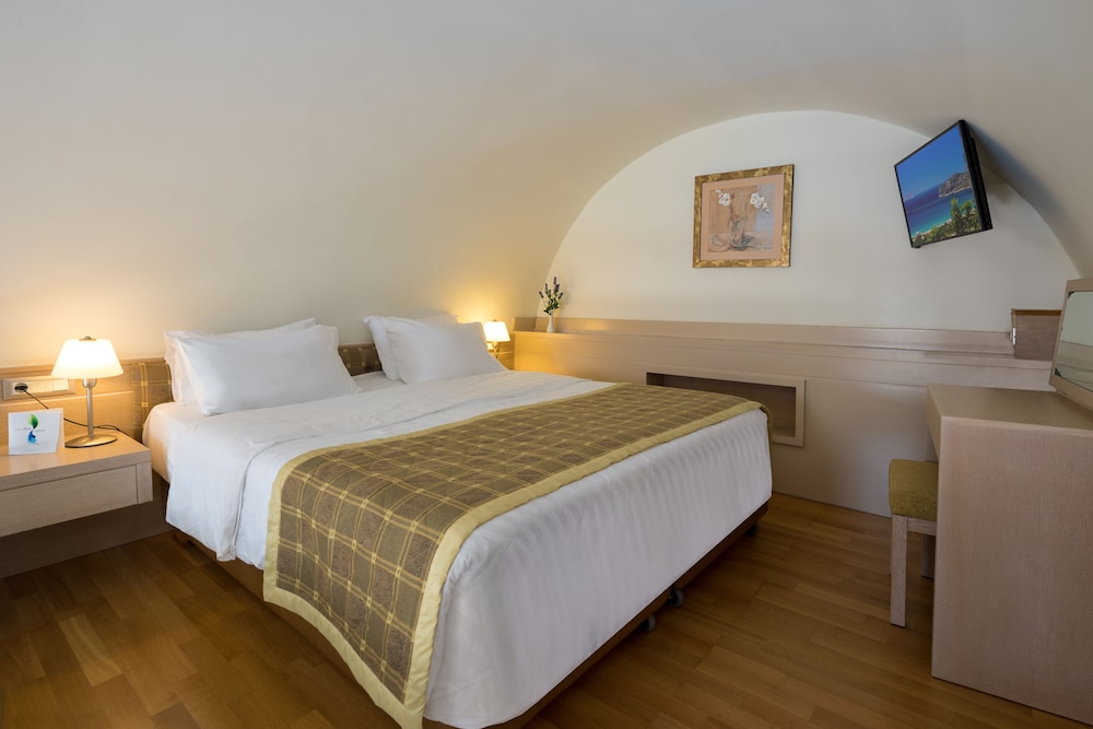 Thalassa Beach Resort - Adults Only 6/50