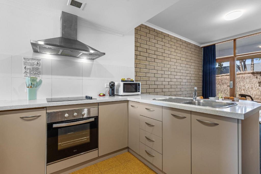 Upgrade, Suite, Queen and Twin Beds، Comfort Inn and Suites Sombrero Adelaide 7/8