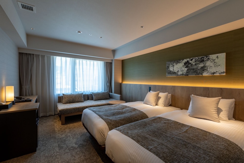 SUPERIOR, TWIN BEDS