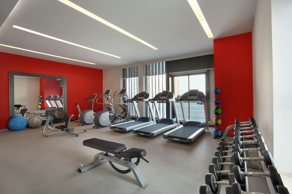 Hilton Garden Inn Shenzhen Bao an 25/49