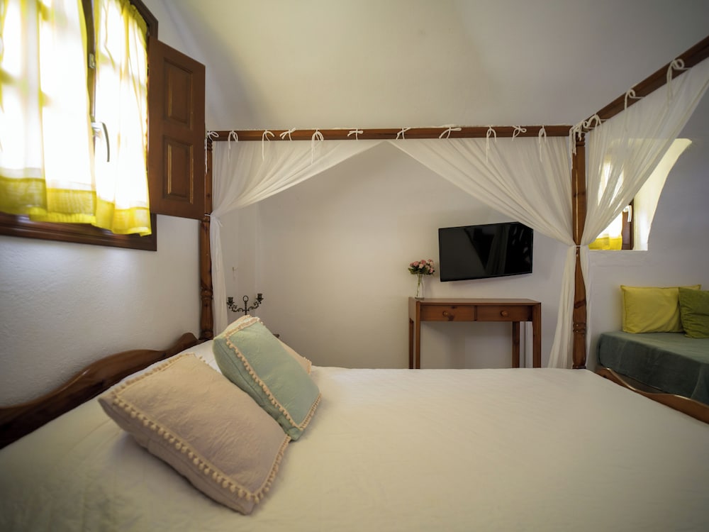 SUITE, DOUBLE BED, SEA VIEW