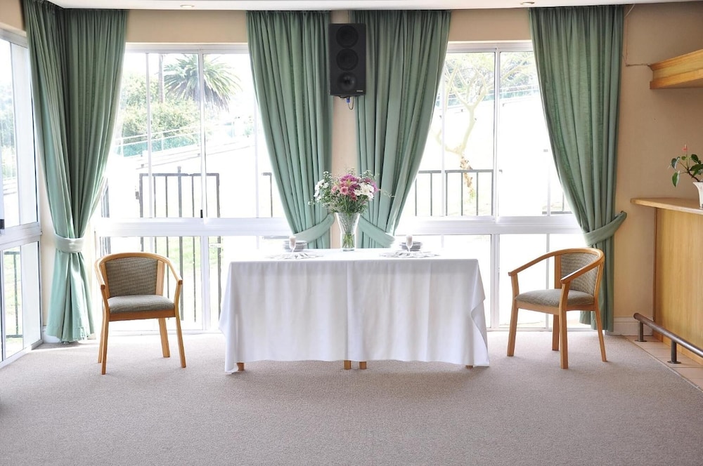 Bell Rosen Guesthouse 14/68
