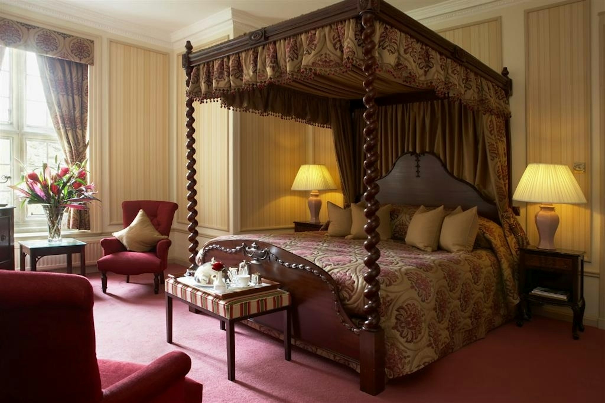 Master, Suite