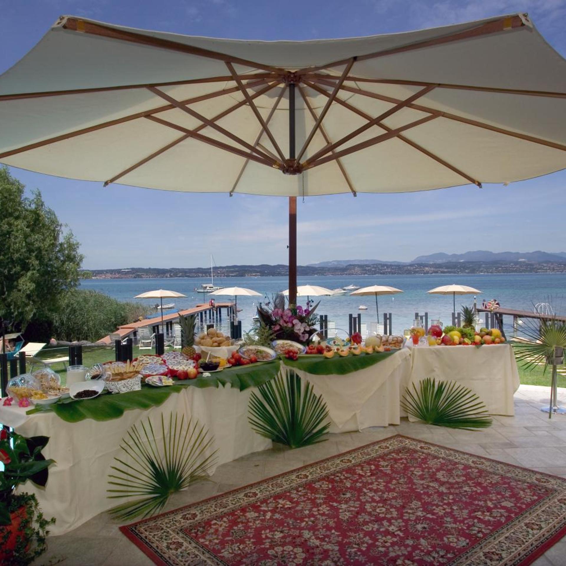 Hotel La Rondine 37/50