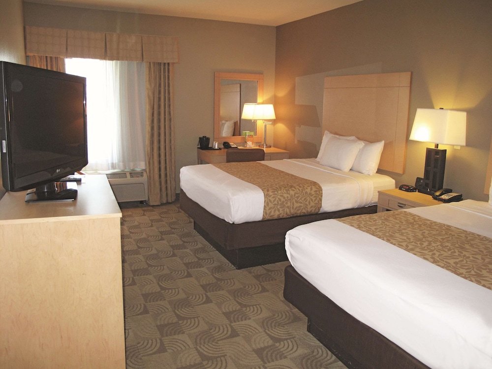 غرفة بسريرين كوين، La Quinta Inn And Suites By Wyndham Tucumcari 3/4