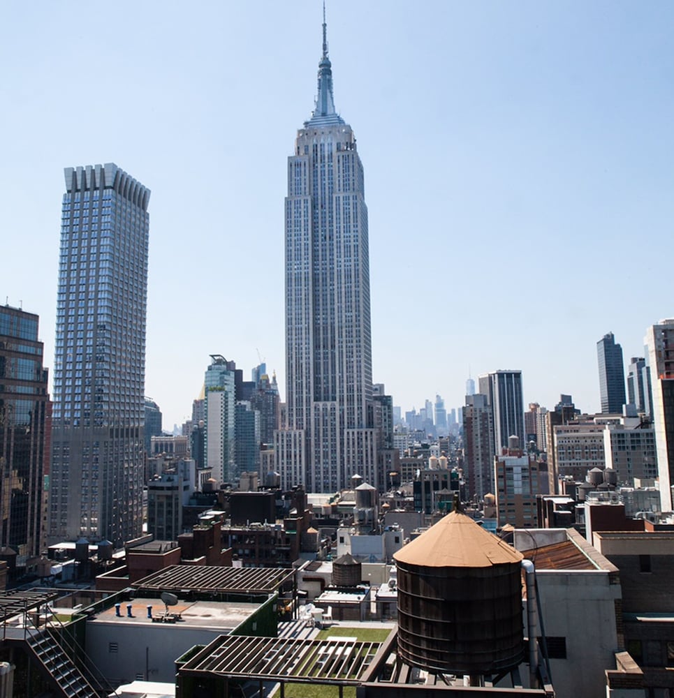 Bryant Park Hotel 58/62