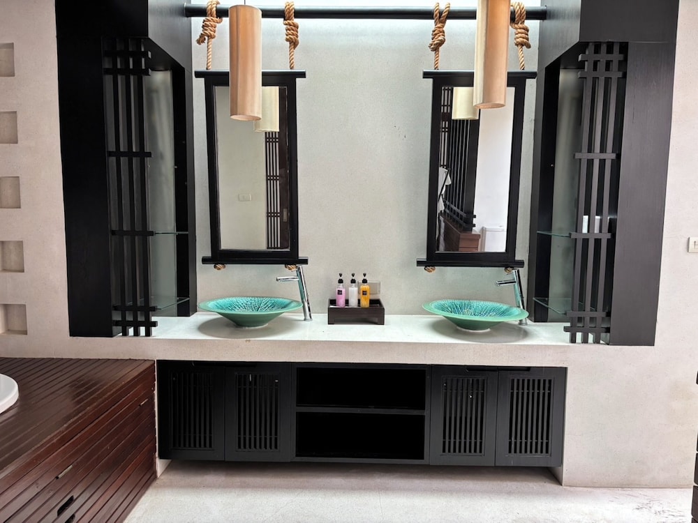 Bhundhari Koh Samui 13/62